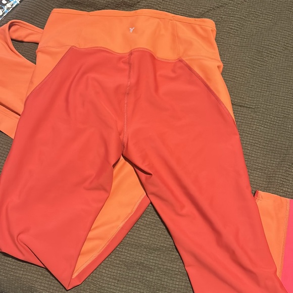 2 Piece Orange Set - Picture 3 of 3